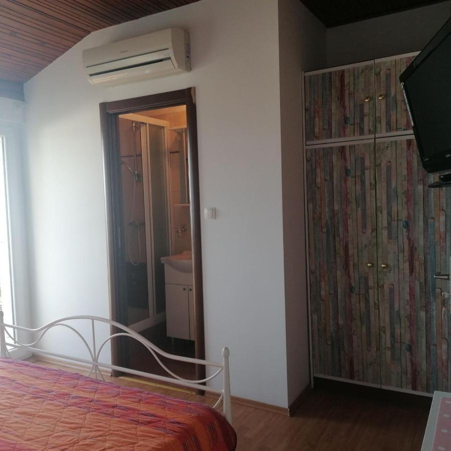 House Spiljar Hotel ซริกเวนิซา ภายนอก รูปภาพ