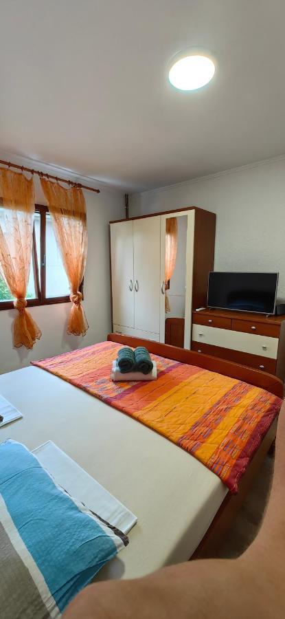 House Spiljar Hotel ซริกเวนิซา ภายนอก รูปภาพ